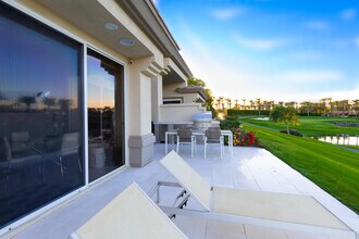 524 Red Arrow Trail in Palm Desert, CA - Building Photo - Building Photo