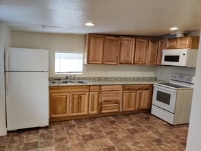 2311 Morrie Ave in Cheyenne, WY - Foto de edificio - Building Photo