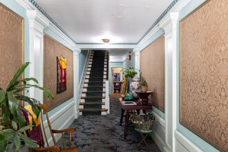 Villa Nob Hill Guest Apartments in San Francisco, CA - Foto de edificio - Interior Photo