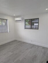 900 NW 8th Ave in Pompano Beach, FL - Building Photo - Building Photo