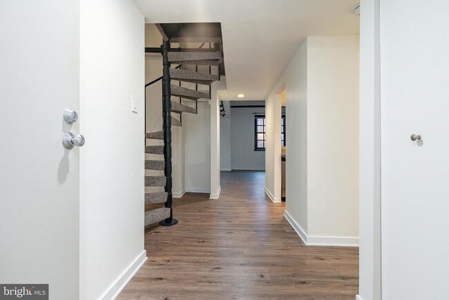 property at 303 Vine St