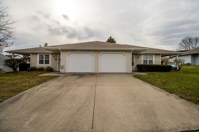 1701-1703-1703 Olympic Blvd in Columbia, MO - Building Photo - Building Photo