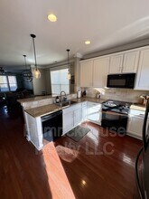 515 Dubois Court in Charlotte, NC - Foto de edificio - Building Photo