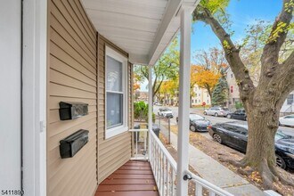 30 Linden Ave in East Orange, NJ - Building Photo - Building Photo