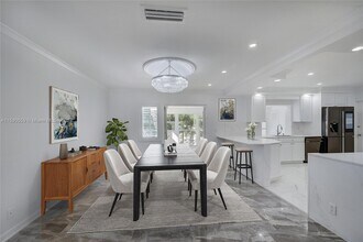 1060 S Ocean Blvd, Unit 3 in Delray Beach, FL - Foto de edificio - Building Photo
