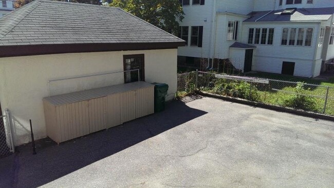 8 King Ave, Unit 2