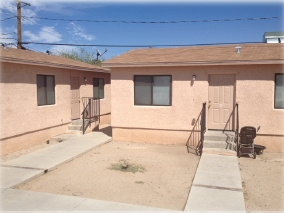 Navajo Apartment in Tucson, AZ - Building Photo - Building Photo