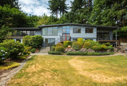 639 West Lake Sammamish Pkwy NE in Bellevue, WA - Building Photo - Building Photo
