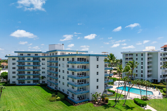 Sunset House in Marco Island, FL - Building Photo - Building Photo