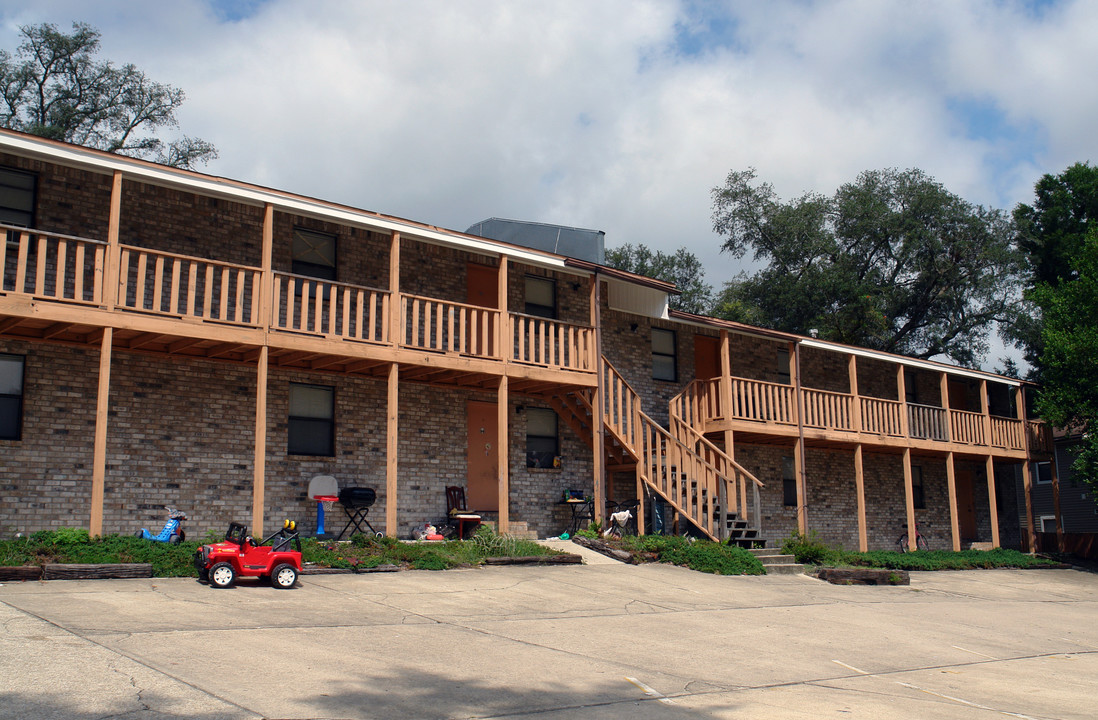 Niceville Apartments in Valparaiso, FL - Building Photo