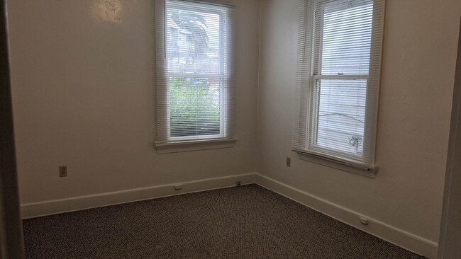 500 Hathway Ave in San Luis Obispo, CA - Building Photo - Building Photo