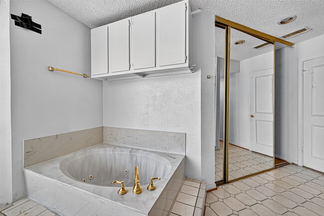 property at 1535 Beaconshire