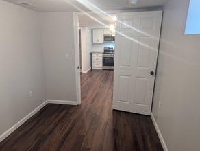 5504 Carville Ave in Arbutus, MD - Building Photo - Building Photo