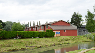 Washington Square in Longview, WA - Building Photo - Building Photo