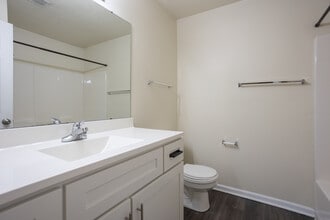 Highbrook Townhomes in Hudsonville, MI - Building Photo - Interior Photo