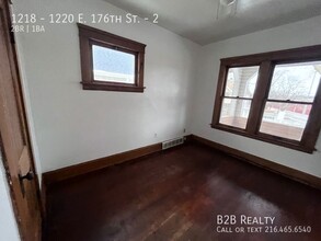 1218-1220 E 176th St in Cleveland, OH - Building Photo - Building Photo