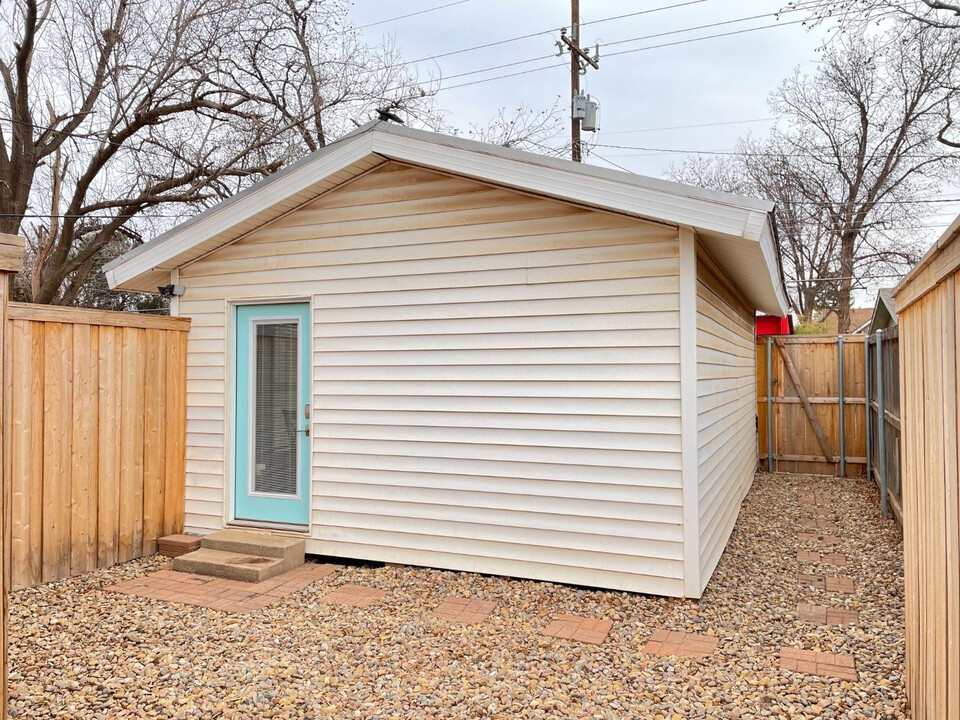 2706 22nd St in Lubbock, TX - Foto de edificio