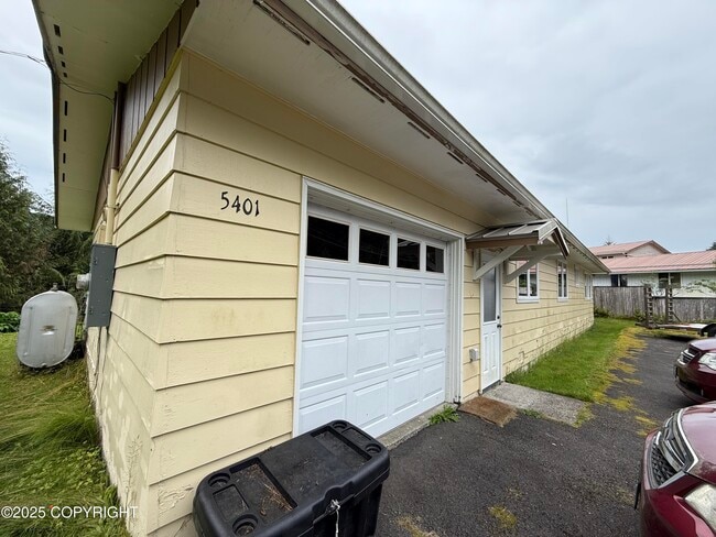 property at 5401 Densley Dr