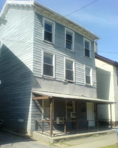 58 Gifford Ave in Poughkeepsie, NY - Building Photo - Building Photo