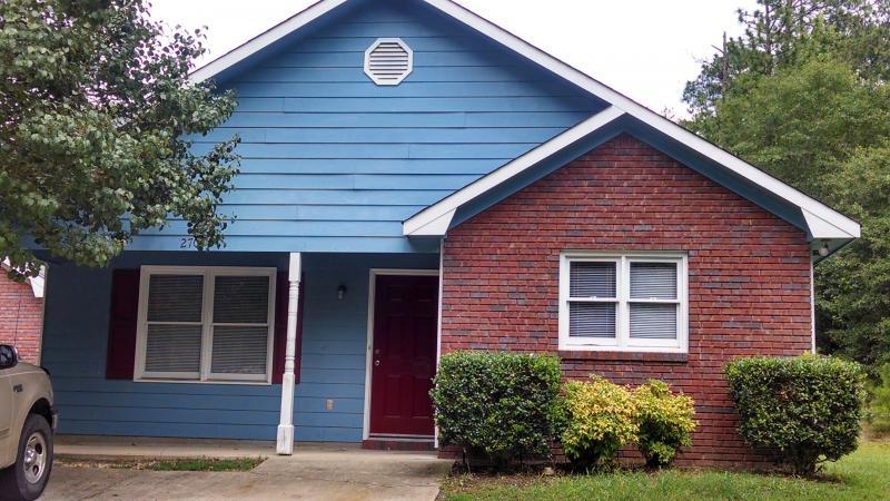 2704 21st Ave in Phenix City, AL - Building Photo