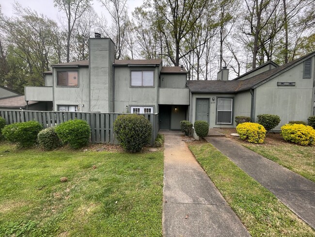 6126 Bent Tree Ct in Charlotte, NC - Building Photo - Building Photo
