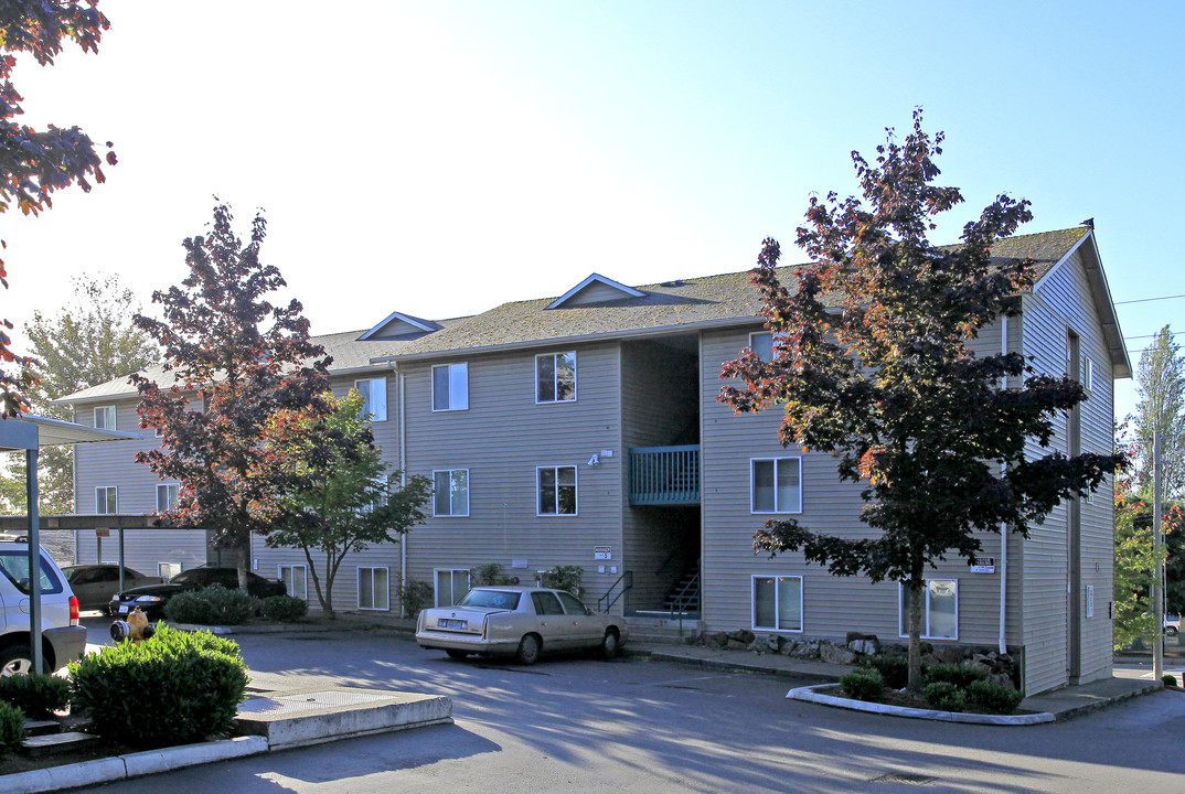 Ridgeline in Everett, WA - Building Photo