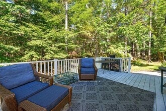 16 Dragonfly Ln, Unit B in Kennebunkport, ME - Building Photo - Building Photo