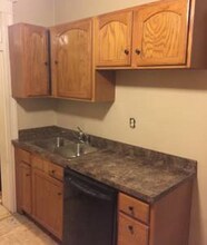 400 Mt Holly St in Baltimore, MD - Building Photo - Building Photo