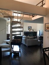 1808 Manning Ave, Unit 302 in Los Angeles, CA - Foto de edificio - Building Photo