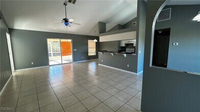 2811 40th St SW in Lehigh Acres, FL - Building Photo - Building Photo