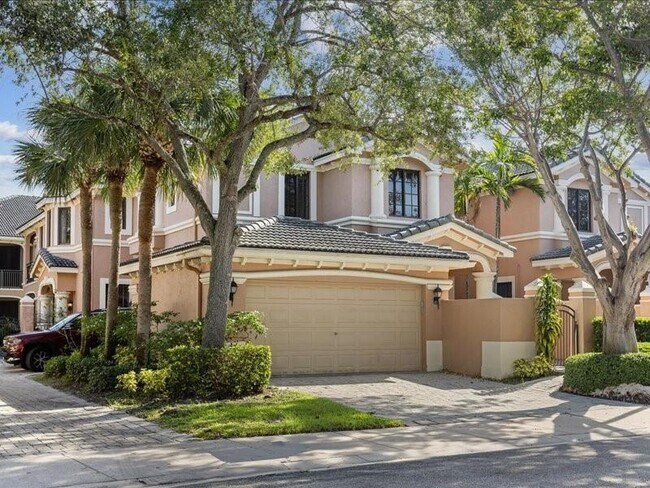 property at 2798 Center Ct Dr