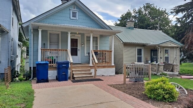 property at 432 6th St