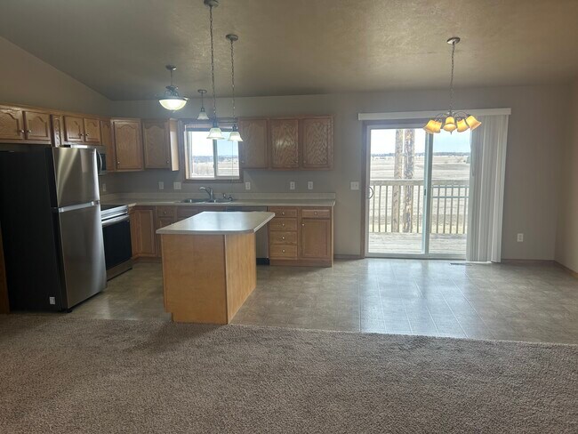 3805 W 93rd St in Sioux Falls, SD - Foto de edificio - Building Photo