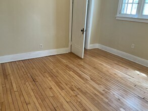 4502 W Keefe Ave in Milwaukee, WI - Building Photo - Building Photo