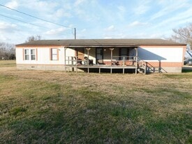 858 Wellfield Rd in Elizabeth City, NC - Building Photo