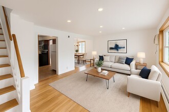 679 Midwood Rd in Ridgewood, NJ - Building Photo - Building Photo