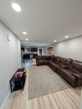 2370 Textile St in Johnson City, TN - Foto de edificio - Building Photo
