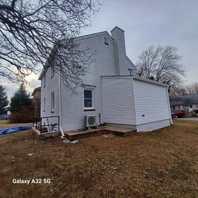 315 Cameron Rd in Willow Grove, PA - Building Photo - Building Photo