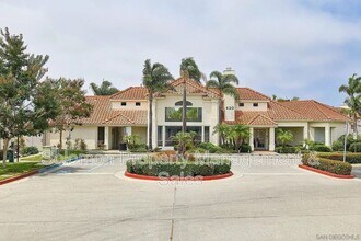 505 Lands End Way in Oceanside, CA - Building Photo - Building Photo