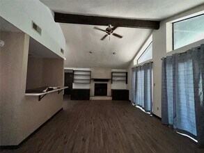20 Pine Ave in Huntsville, TX - Building Photo - Building Photo