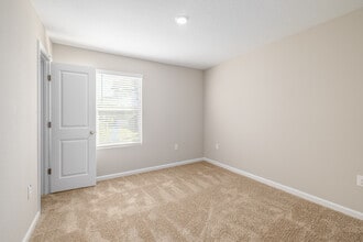 Waterside Townhomes at River City in Jacksonville, FL - Building Photo - Interior Photo