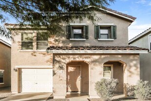 6414 W Constance Way in Phoenix, AZ - Building Photo