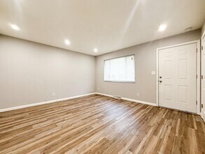 1828 Bairsford Dr in Columbus, OH - Building Photo - Building Photo