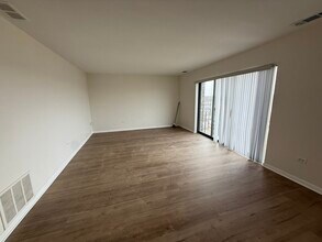 2310 N Harlem Ave in Elmwood Park, IL - Building Photo - Building Photo