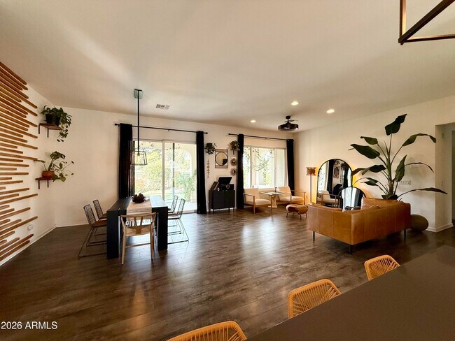 14200 W Village Pkwy in Litchfield Park, AZ - Building Photo - Building Photo