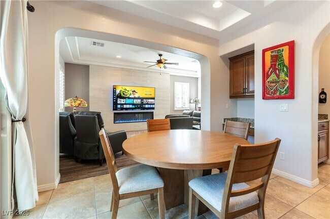 property at 1041 Baronet Dr