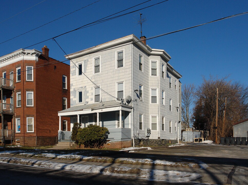 92-94 Adelaide St in Hartford, CT - Building Photo