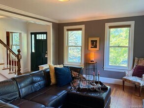 51 Montgomery St in Tivoli, NY - Building Photo - Building Photo