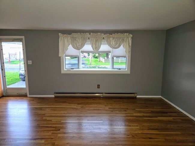 1642 Whitehall Ave in Allentown, PA - Building Photo - Building Photo