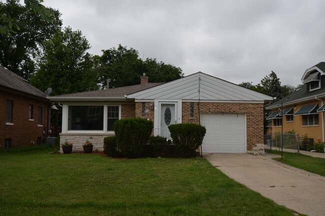 property at 34 Forest Ave